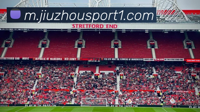 沃特森表现稳定半场7投4中斩获10分三分球精准命中1次